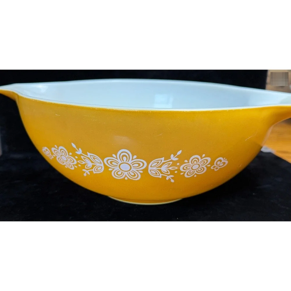 Pyrex vintage cinderella
